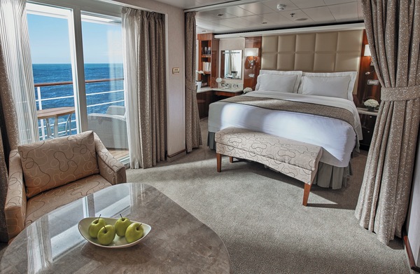 RSSC, Seven Seas Voyager, Penthouse Suite 2.jpg